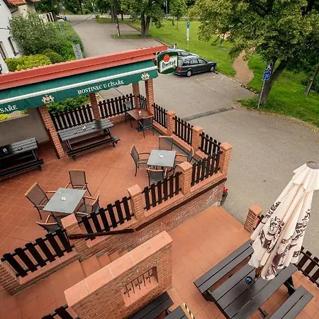 U Cisare Mirošovice