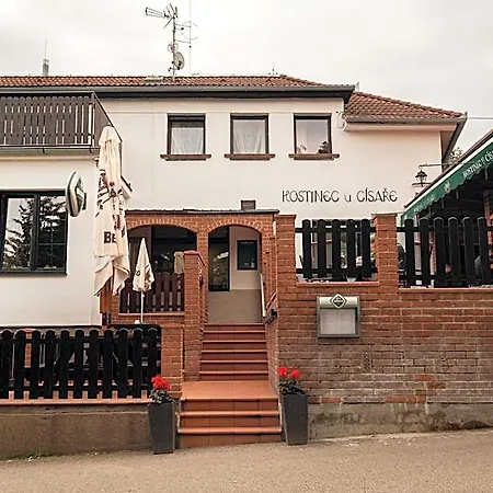 U Cisare Mirošovice