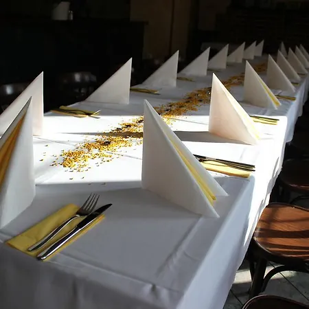 U Cisare 3* Mirošovice