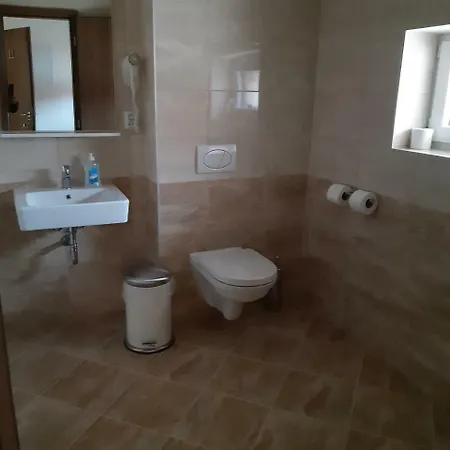 U Cisare Hotel 3*