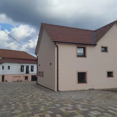 Hotel U Cisare Mirošovice