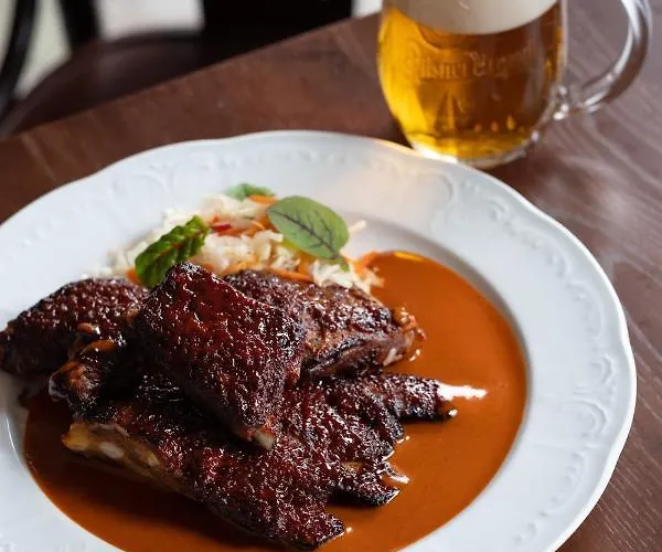 فندق U Cisare Mirošovice