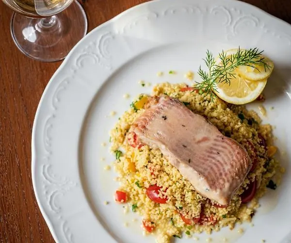 فندق U Cisare Mirošovice