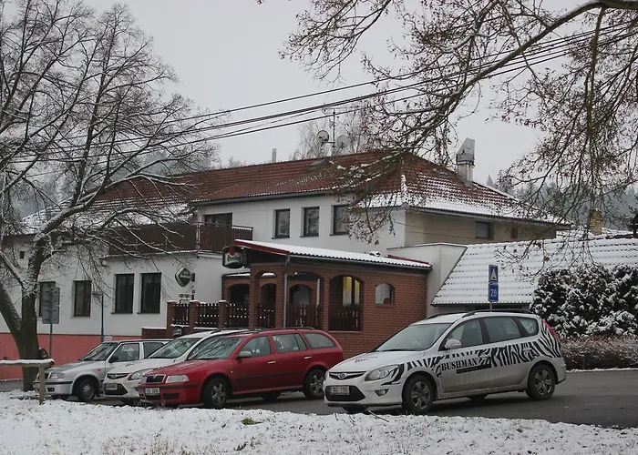 U Cisare فندق 3*